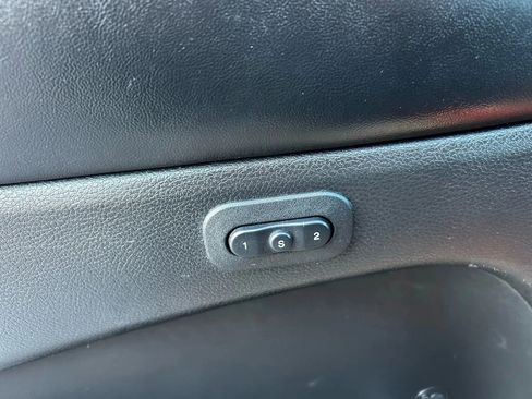 Used 2020 Jeep Grand Cherokee Limited image 34