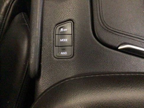 Used 2018 Cadillac XT5 Luxury w/ Driver Awareness Package AWD/4WD image 27