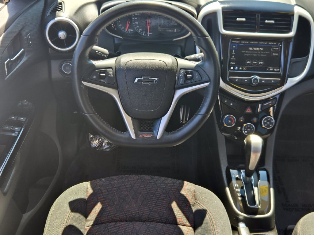 Used 2018 Chevrolet Sonic LT w/ Convenience Package FWD image 14