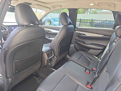 Used 2019 INFINITI QX50 Luxe w/ Cargo Package AWD/4WD image 14
