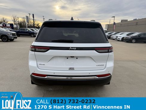 Used 2023 Jeep Grand Cherokee Laredo image 6