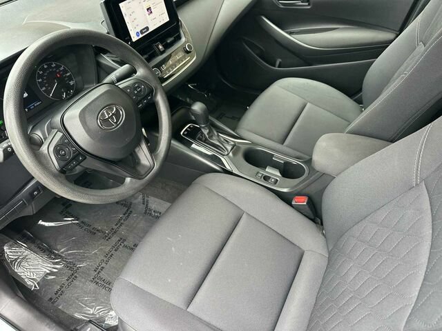 Used 2024 Toyota Corolla LE FWD image 10