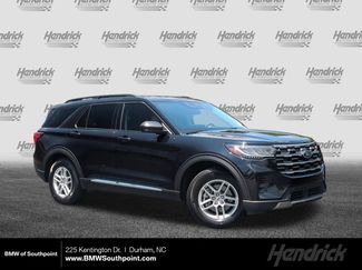 Used 2025 Ford Explorer Active RWD video 1