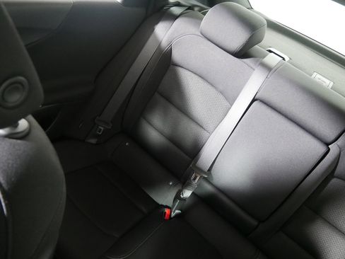 Used 2023 Chevrolet Malibu LT image 12