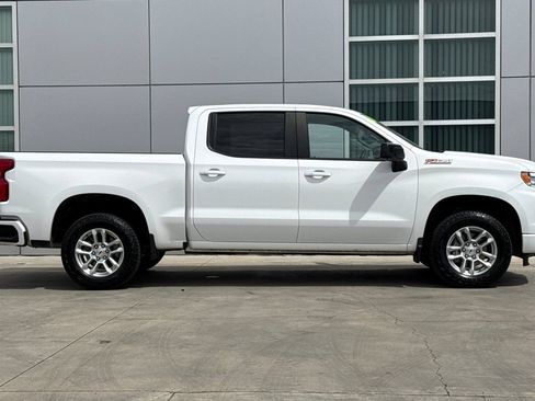 Used 2024 Chevrolet Silverado 1500 RST w/ Convenience Package II AWD/4WD image 3