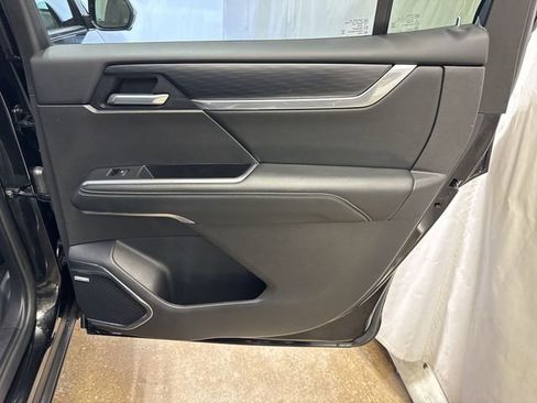 Certified 2025 GMC Acadia Elevation image 29