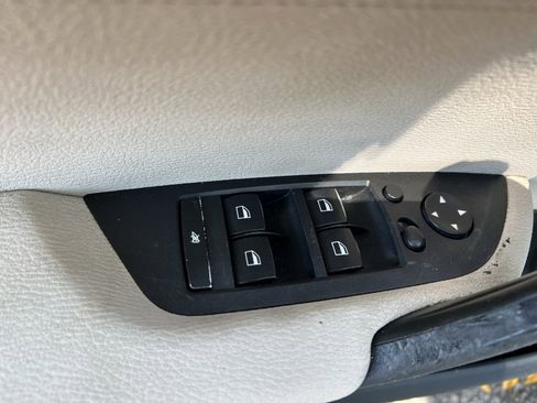 Used 2015 BMW X1 xDrive28i image 32