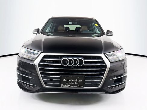 Used 2019 Audi Q7 3.0T Premium Plus w/ Premium Plus Package AWD/4WD image 2