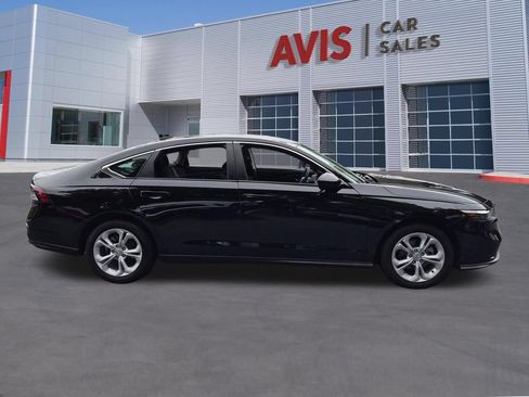 Used 2025 Honda Accord LX image 5