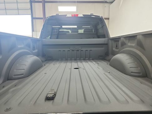 Used 2023 Ford F250 XLT w/ 360-Degree Camera Package AWD/4WD image 40