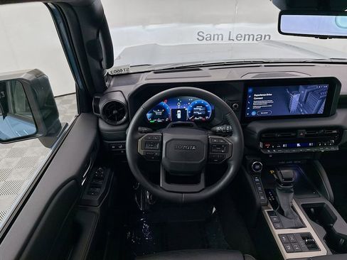 Used 2025 Toyota Land Cruiser w/ Premium Package image 23