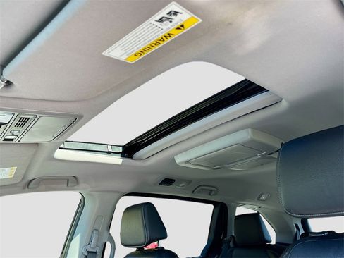 Used 2024 Honda Odyssey Touring image 20