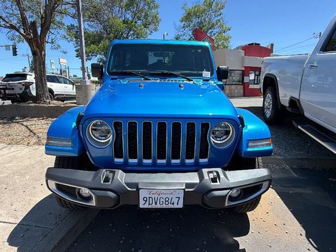 Used 2021 Jeep Wrangler Unlimited Sahara AWD/4WD image 8