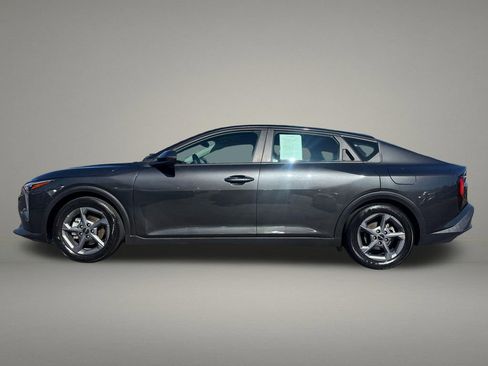 Used 2025 Kia K4 LXS FWD image 2