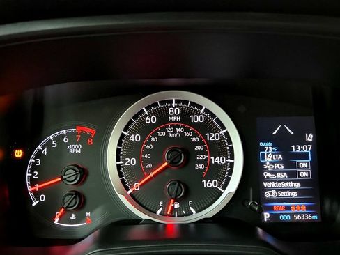 Used 2020 Toyota Corolla SE FWD image 26