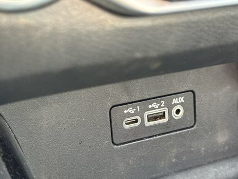 Used 2025 Nissan Altima 2.5 SR FWD image 29