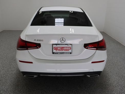 Used 2021 Mercedes-Benz A 220 image 8