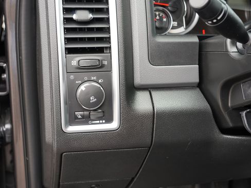 Used 2016 RAM 1500 Big Horn AWD/4WD image 16