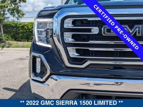 Used 2022 GMC Sierra 1500 SLT w/ SLT Premium Plus Package AWD/4WD image 10
