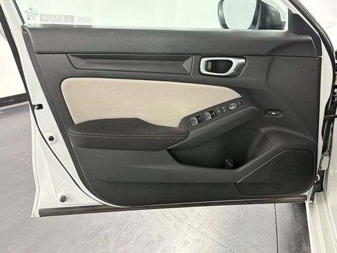 Certified 2023 Honda Civic LX image 29