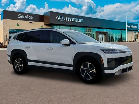 New 2026 Hyundai Ioniq 9 SE image 10