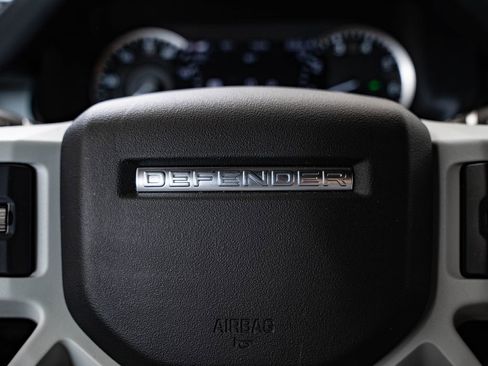 Used 2023 Land Rover Defender 90 S AWD/4WD image 31
