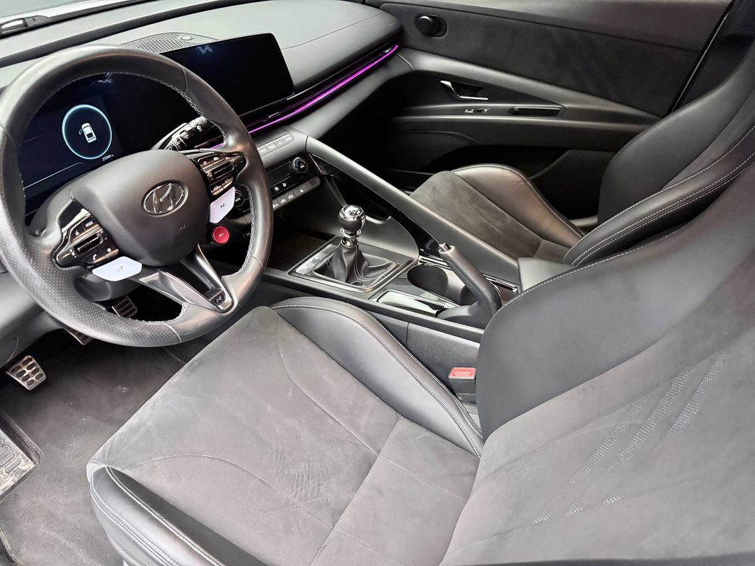 Used 2023 Hyundai Elantra N FWD image 9