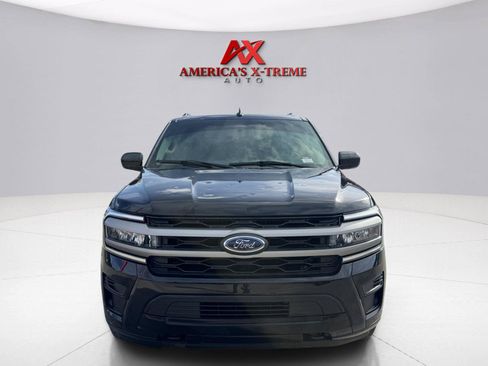Used 2023 Ford Expedition XLT AWD/4WD image 9