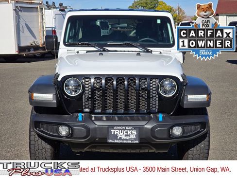 Used 2023 Jeep Wrangler Unlimited image 8