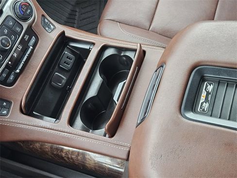 Used 2020 Chevrolet Tahoe Premier w/ Premier 6.2L Value Package image 20