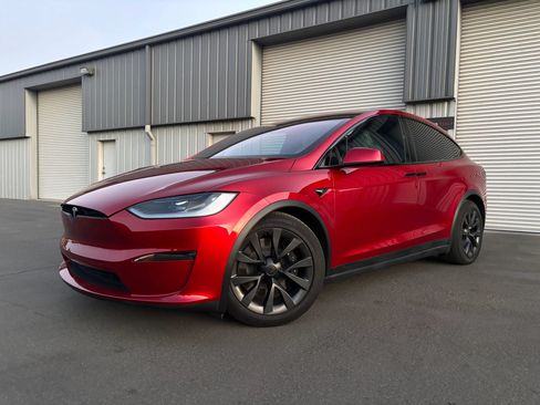 Used 2024 Tesla Model X AWD/4WD image 5