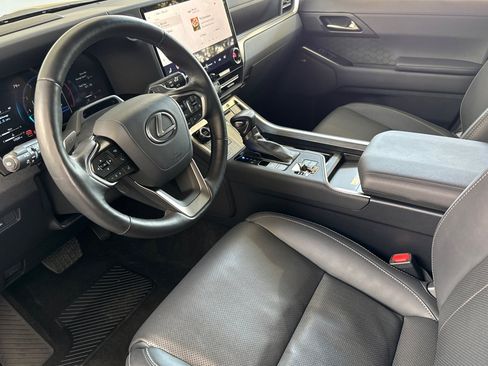 Certified 2024 Lexus GX 550 AWD/4WD image 11