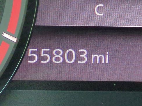 Used 2020 Nissan Titan PRO-4X w/ Pro-4x Utility Package image 28