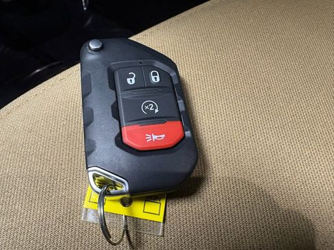 New 2026 Jeep Gladiator Sport image 15