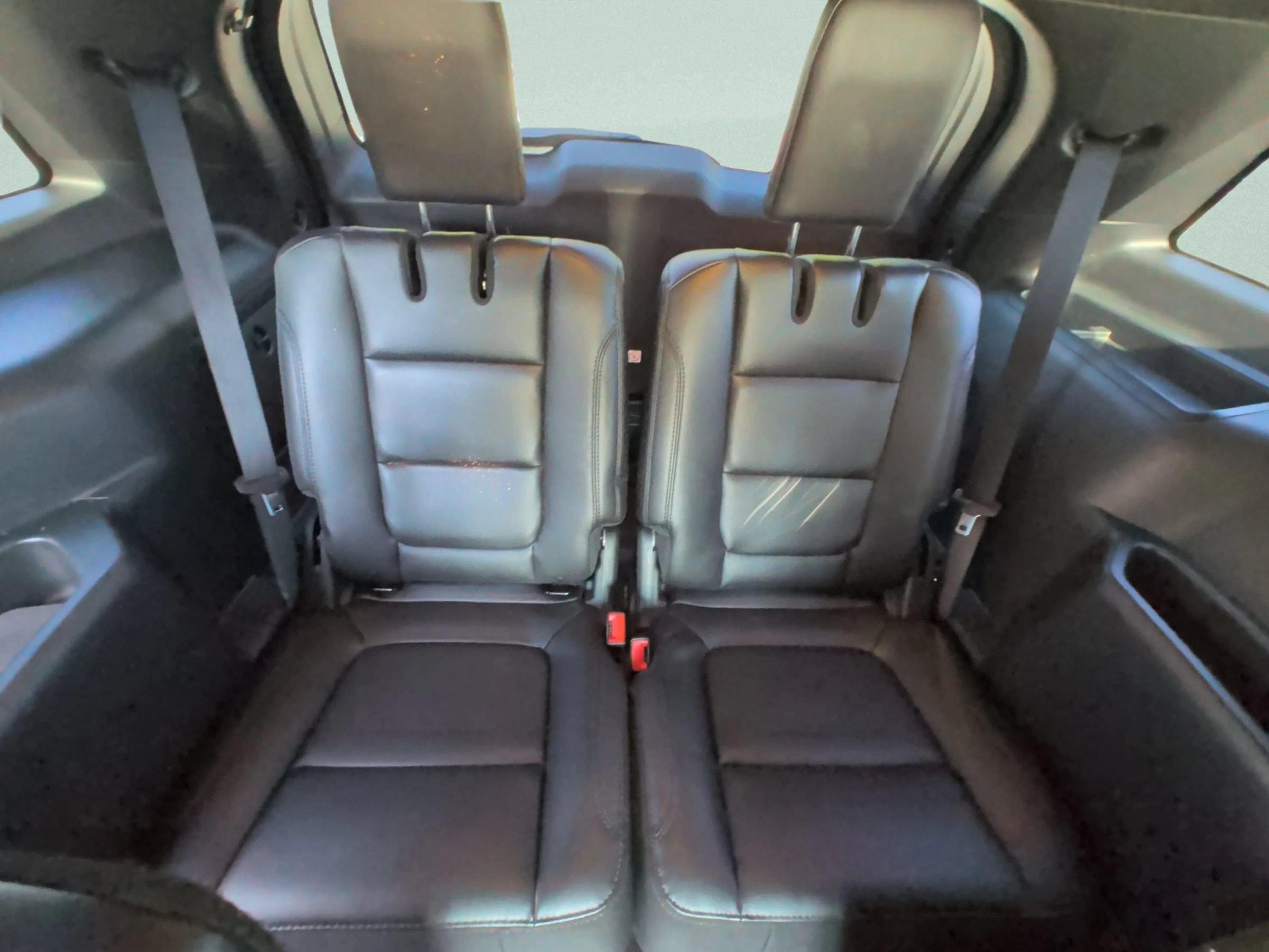 Used 2019 Ford Explorer XLT w/ Equipment Group 202A FWD image 33