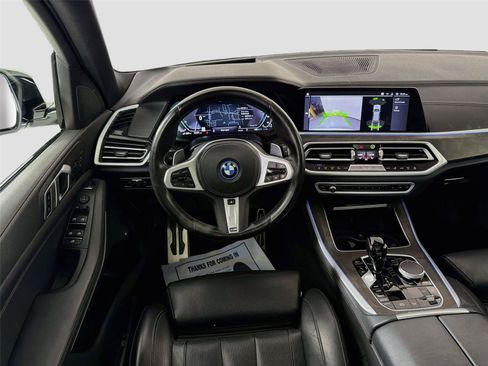Used 2022 BMW X5 xDrive45e w/ M Sport Package AWD/4WD image 23