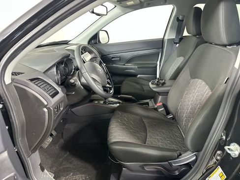 Used 2024 Mitsubishi Outlander Sport LE image 11