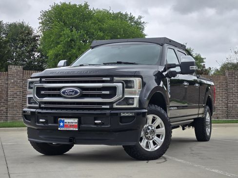 Used 2020 Ford F350 Platinum image 1