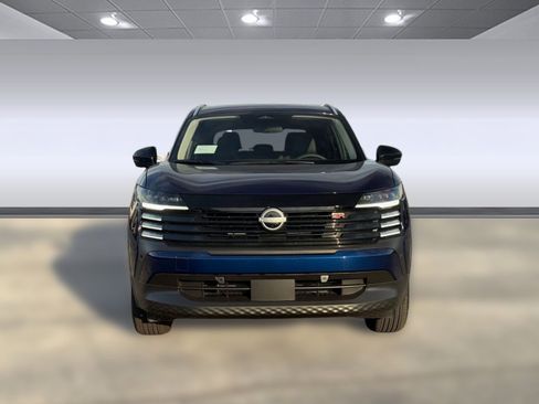 New 2026 Nissan Kicks SR image 5