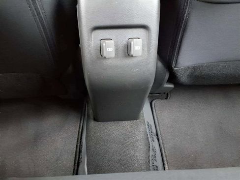 Used 2024 Nissan Kicks SR image 13