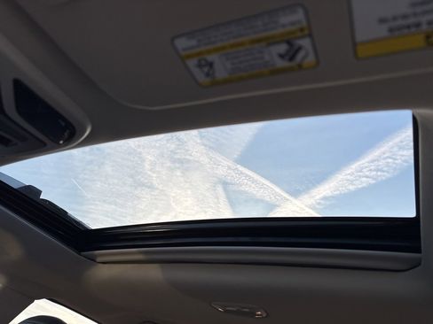 Used 2025 Subaru Outback Touring XT image 26