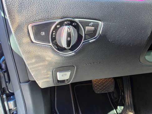 Used 2017 Mercedes-Benz E 300 image 17
