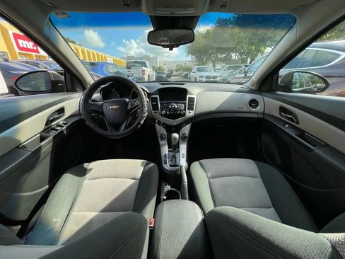 Used 2012 Chevrolet Cruze LS w/ Connectivity Package FWD image 16