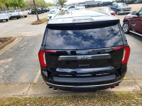 Used 2023 GMC Yukon XL Denali Ultimate image 7