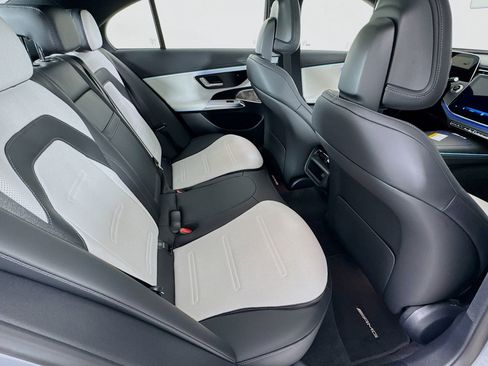 New 2026 Mercedes-Benz E 53 AMG e 4MATIC Sedan image 30