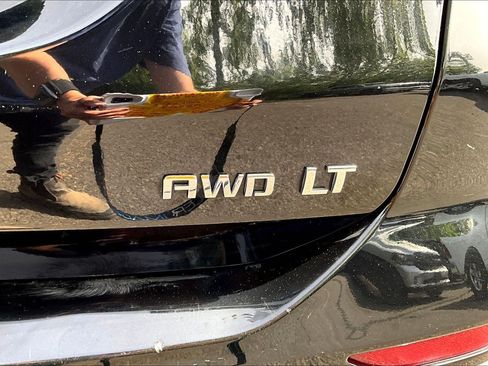 Used 2024 Chevrolet Equinox LT AWD/4WD image 15