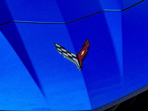 Used 2021 Chevrolet Corvette Stingray Preferred Cpe w/ 2LT image 57