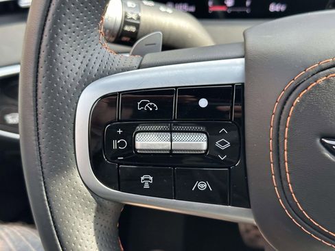 Certified 2026 Genesis GV70 2.5T Sport Prestige AWD/4WD image 21