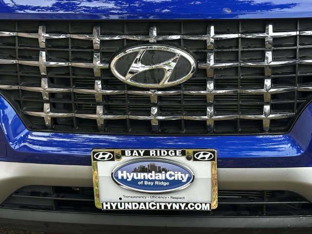 Used 2024 Hyundai Venue SEL FWD image 7
