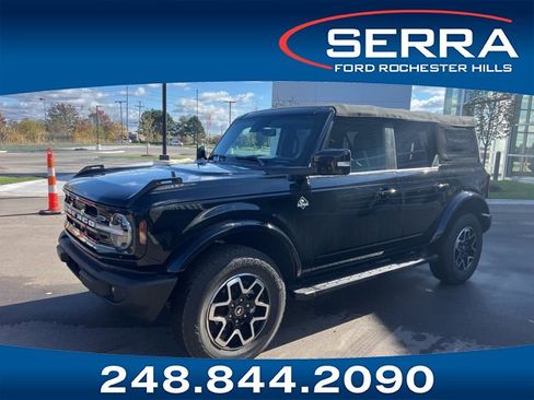 Used 2022 Ford Bronco Outer Banks image 1